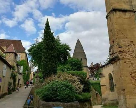 Apartament Les Farios Sarlat-la-Canéda Zewnętrze zdjęcie